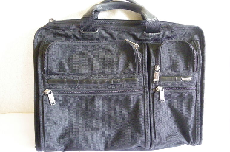 TUMI